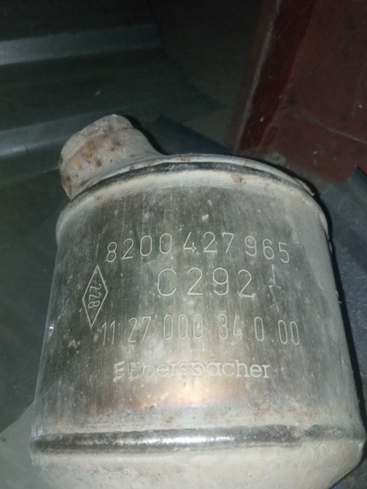 Продам каталізатори Октавія тур 1,6 і1,9 та шаран 1,9