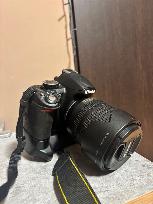 Aparat Nikon d3100