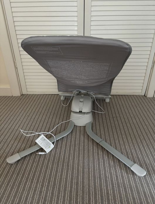 Шезлонг качалка chicco