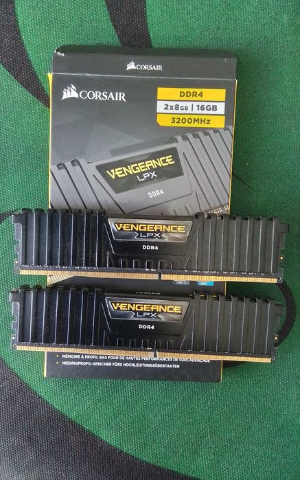 ОЗП Corsair DDR4 16GB (2x8GB) 3200Mhz. Vengeanc