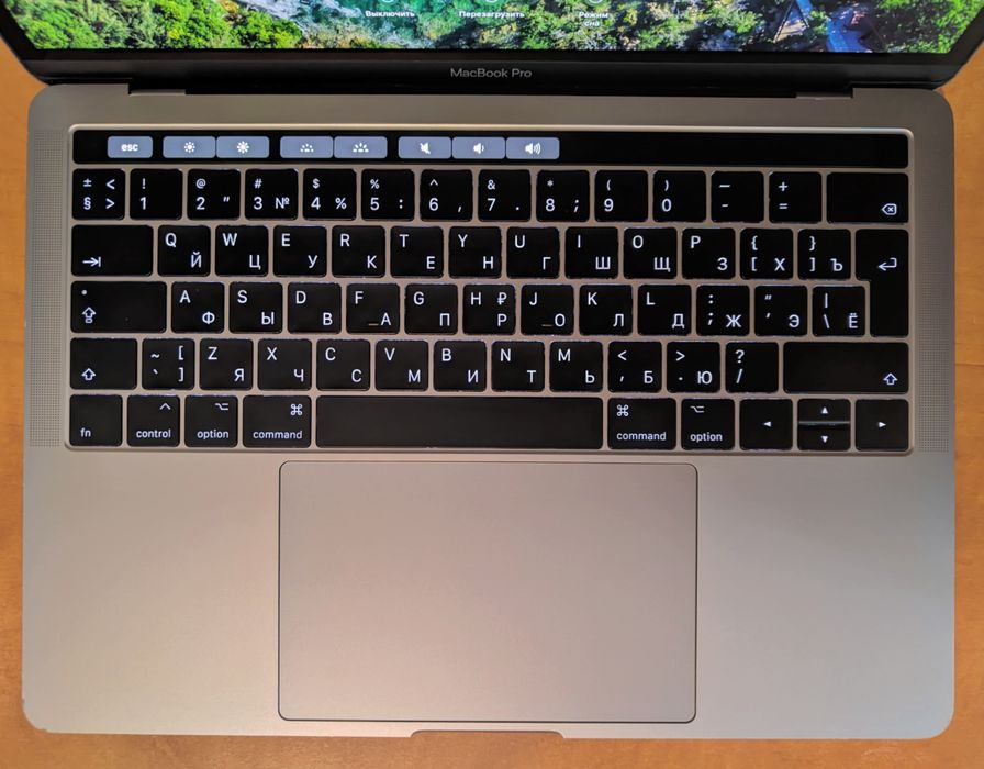 MacBook Pro 13 - 2017 TouchBar (A1706) | в гарному стані
