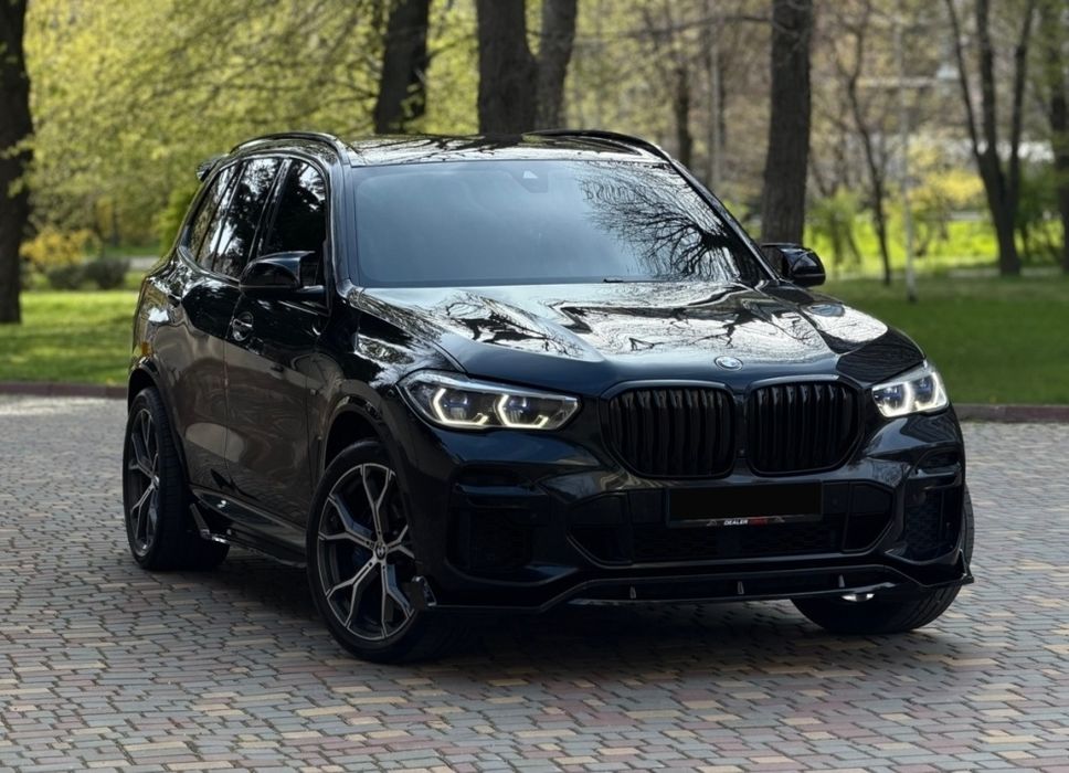 Комплект обвісів на BMW X5 G05 диффузор спойлер губа  сплиттер сплiтер