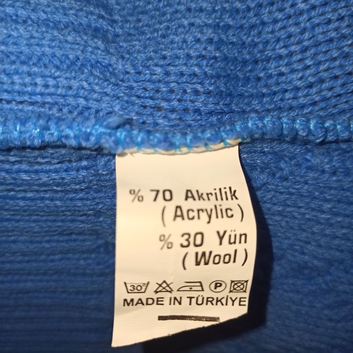 Кофта на молнії  128-134см,на кнопках 128см,кардиган с бусінами 128 см