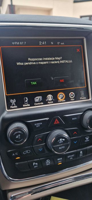 Solucja Konwersja Język Polski Mapy Kamera Cofania AndroidAuto CarPlay Doposażenia AUDI VW MERCEDES BMW DODGE JEEP MASERATI CHRYSLER KIA HYUNDAI  FORD