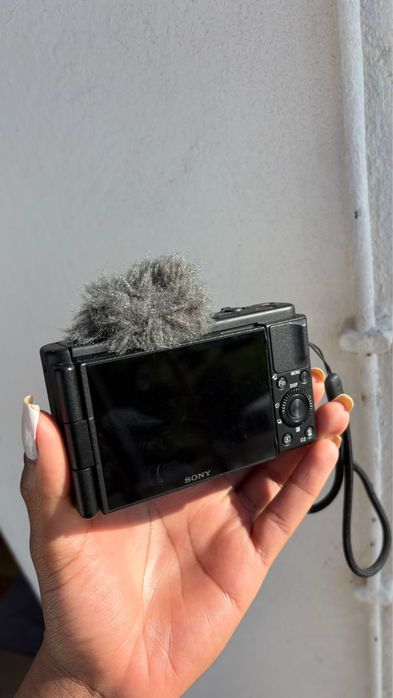 Sony ZV-F1 camera degital