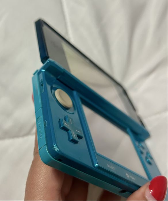 Nintendo 3DS azul metálico