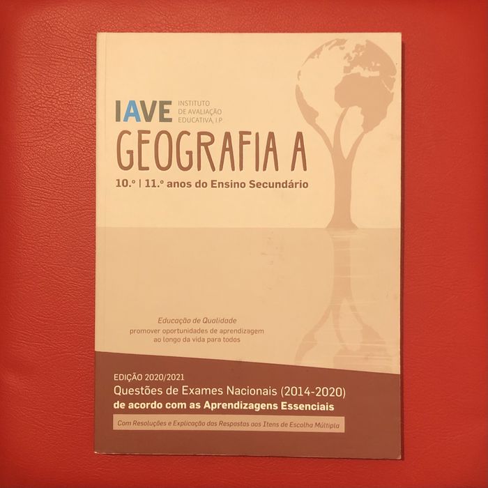 2 Livros - Preparação Exame de Geografia