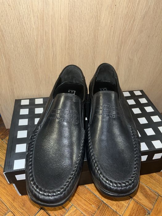 Туфли Etor кожаные абсолютно новые 40 размер