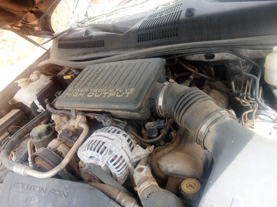 Jeep Grand Cherokee WJ  Motor: 4.7L PowerTech V8 HIGH OUTPUT