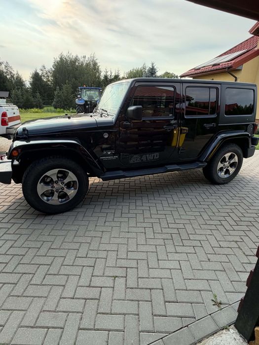 Jeep Wrangler Sahara 3,6 benzyna