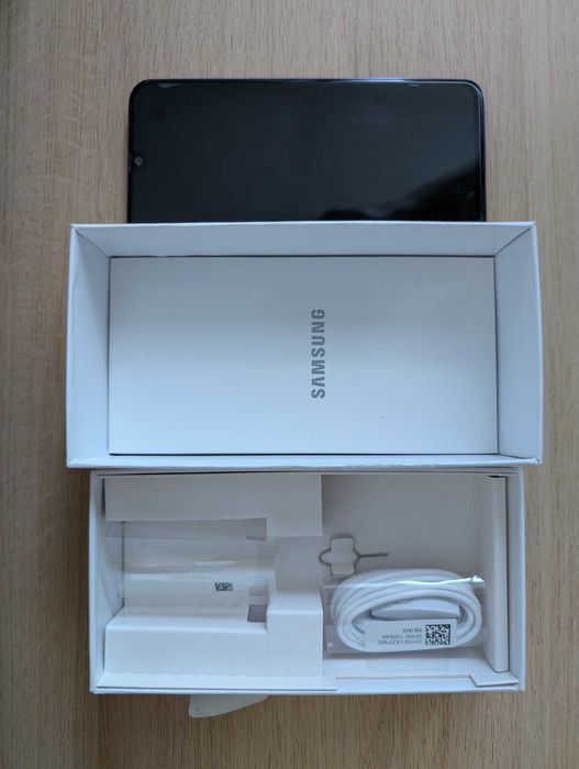 Smartfon Samsung A40