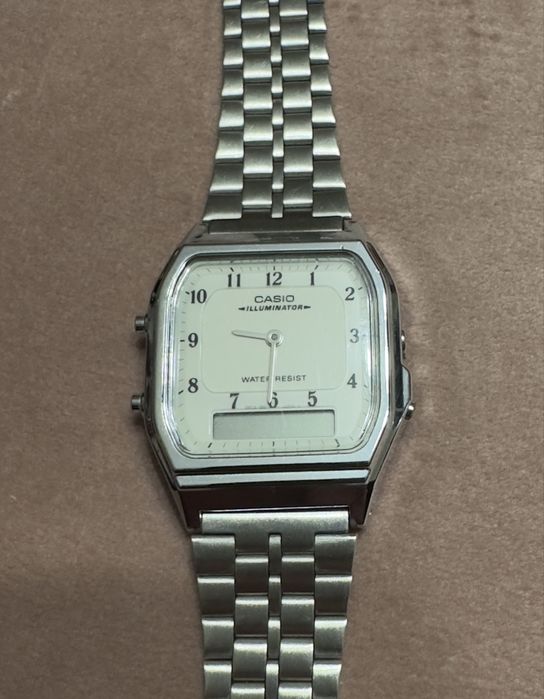 Zegarek Casio illuminator