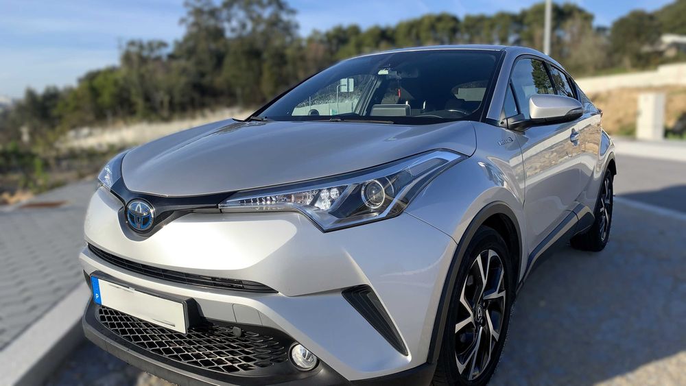 Toyota C-HR  2019 Hybrid