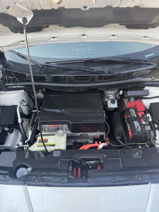 Nissan Leaf SV  2019  42kwt авто в Украіні з США