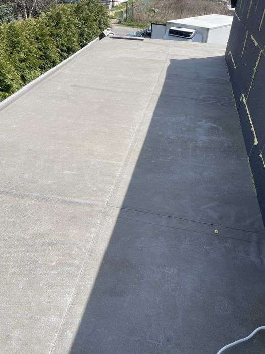 Montaz membran Membrana PCV hydroizolacja na tarasy balkony dachy