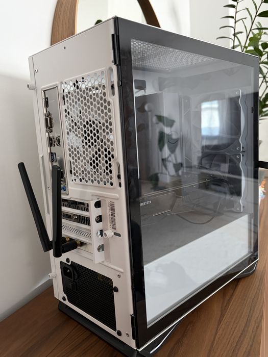 PC Gaming - Asus Rog GTX 1080Ti 11gb.