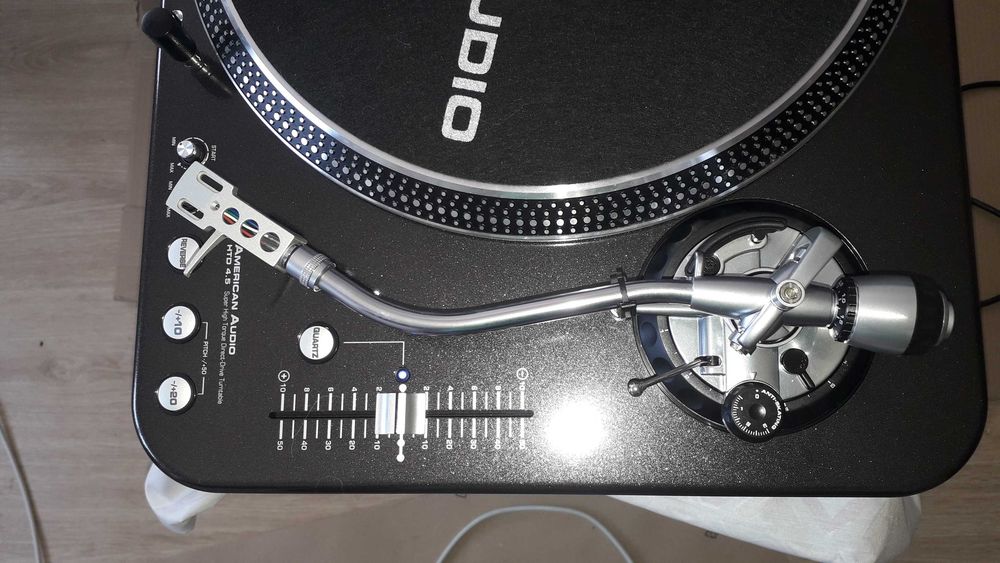Gira Discos DJ American Audio HTD 4.5