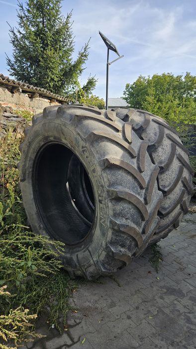 Opona 650 65 R 42 Mitas Vredestein Michelin