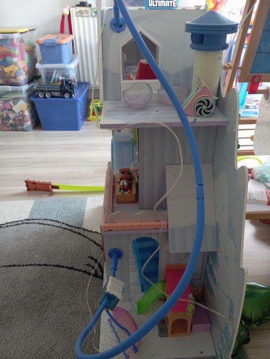 Domek Winterdisco Lol surprise