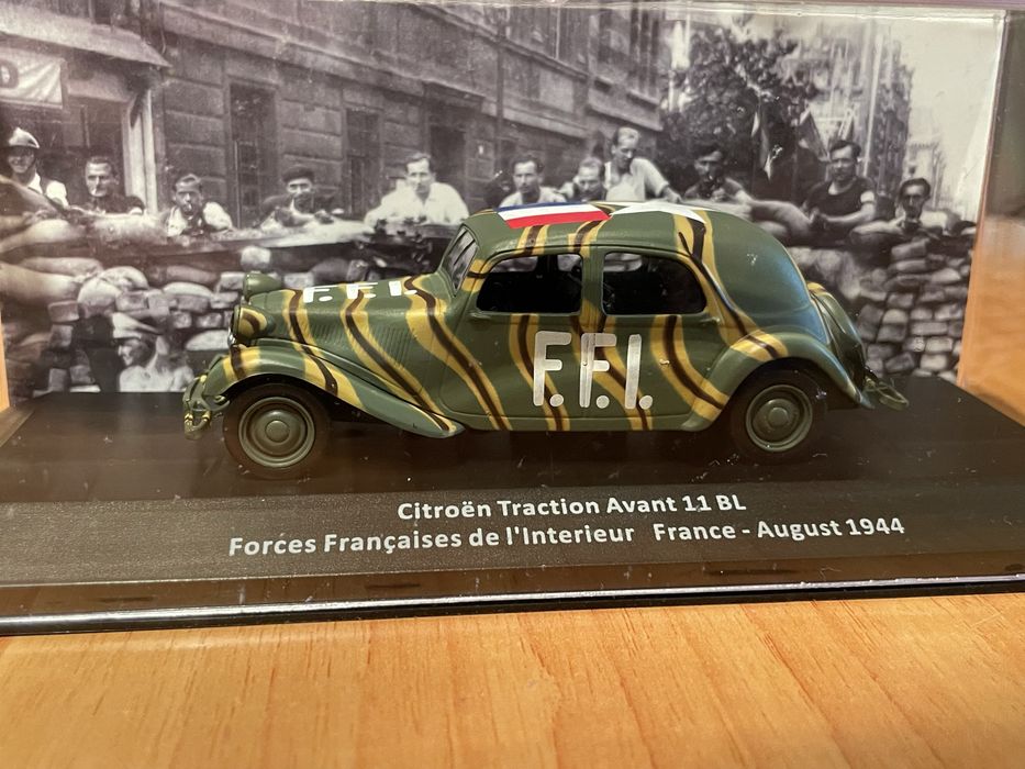 Citroën Traction Avant 11 BL miniatura colecionável