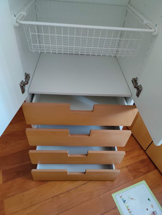 Armário /Roupeiro /Guarda-roupa criança IKEA STUVA