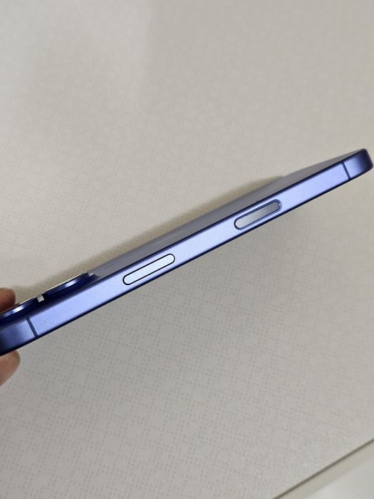iPhone 16 Новий ЗАБЛОКОВАНИЙ