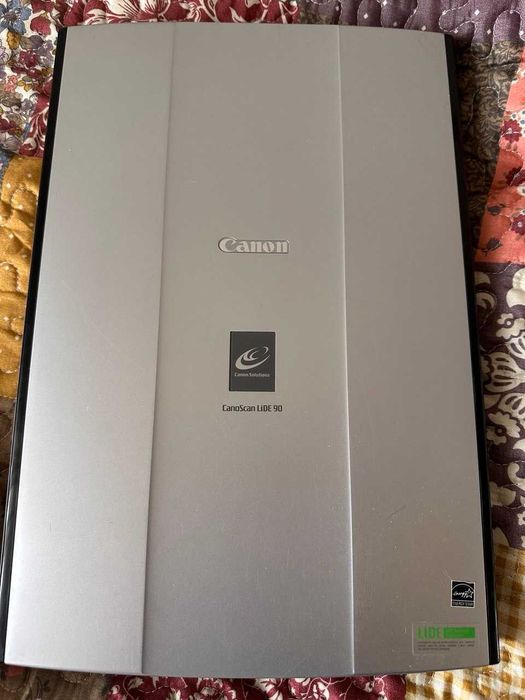 Продам  сканер  Canon  CanoScan Lide 90