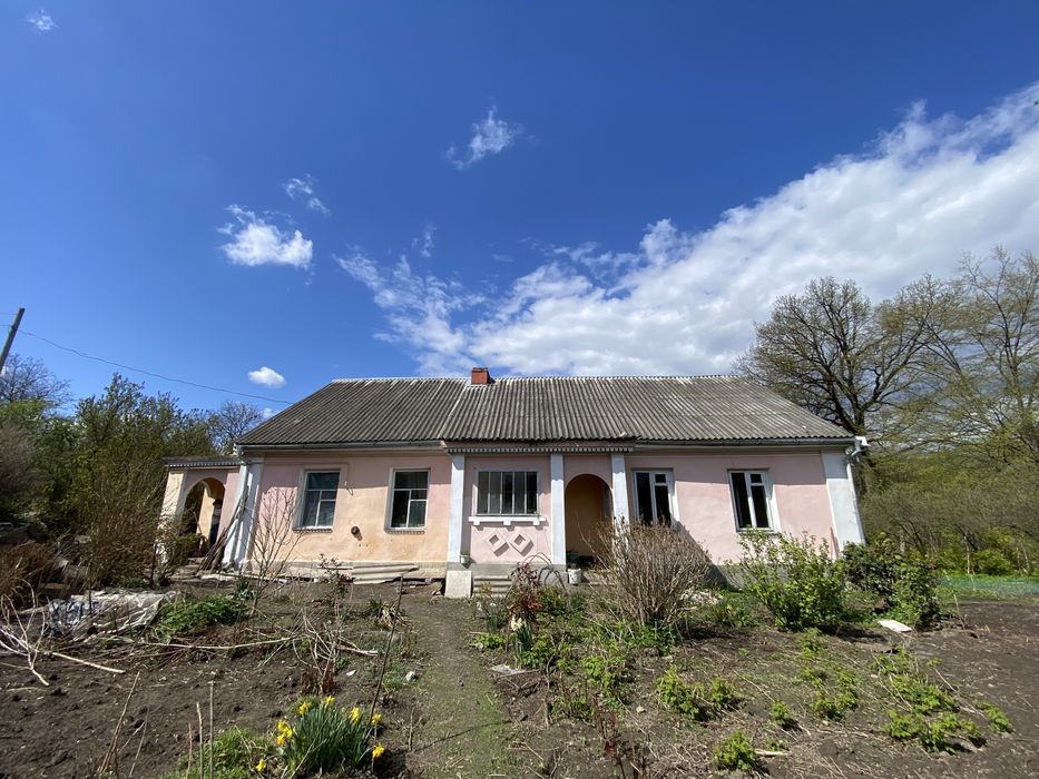 Продаж будинку площею 200 кв.м у Кременці