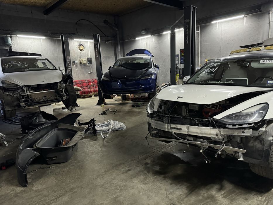 Tesla Сервіс ремонт будь-яка складність Model S,X,3, Y, Plaid