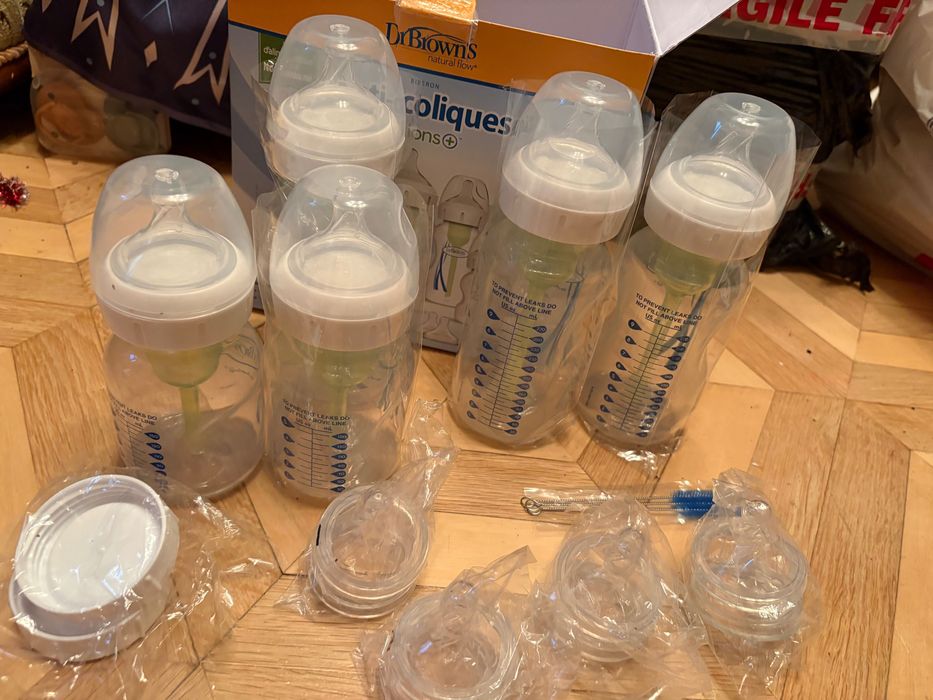 Новые соски бутылочки dr brown 0+ 3+ 6+ месяца