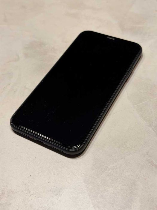 iPhone 11 64GB Black