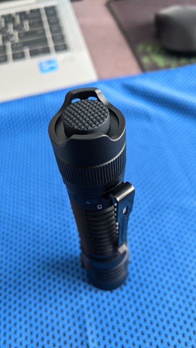 Sofirn sp31 v3 ліхтарик sst40 2000lu edc тактичний