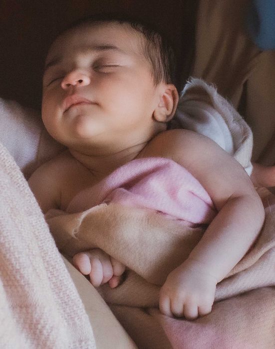 Fotografa/editora de fotos e vídeos