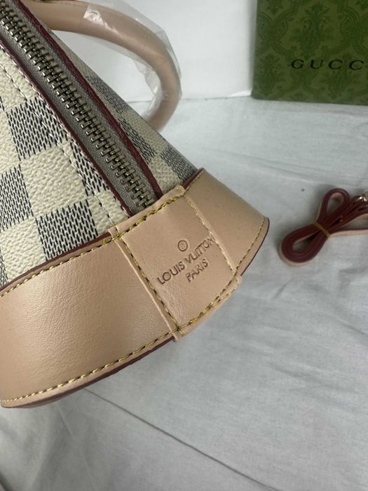 Torba Louis Vuitton alma skórzana jasna kratka kuferek premium
