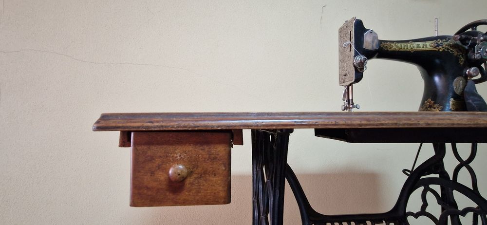 Máquina de Costura Singer 15K Antiga (1920) – Funcional