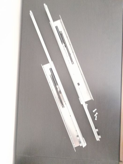 Calhas gaveta IKEA BESTA