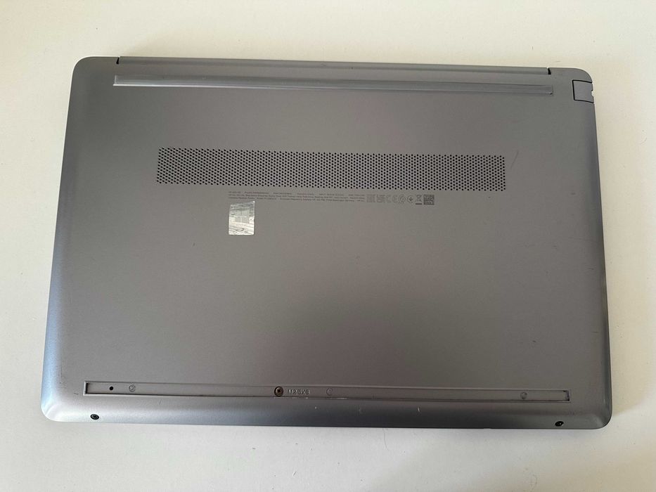 Ноутбук HP 250 G8 i5-1135G7 RAM 16GB SSD 256GB