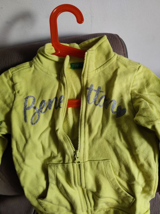 Casaco de fecho menina