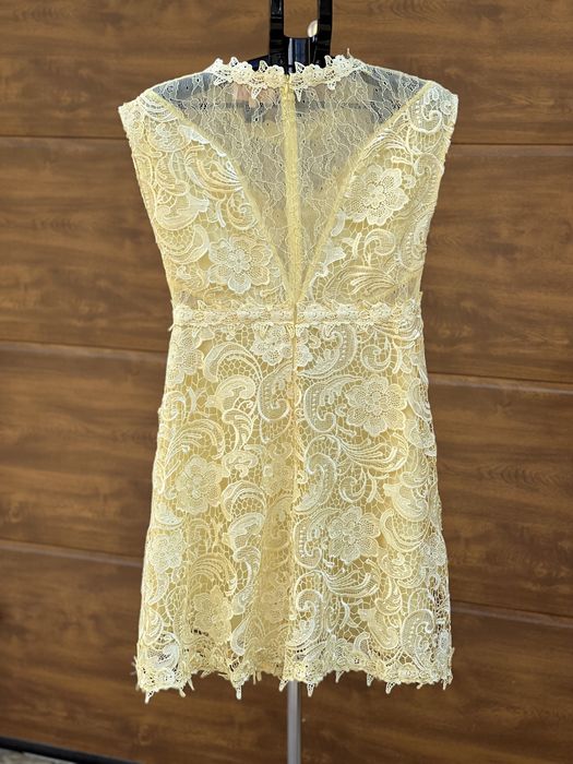 Y.a.s. studio 75 шикарное коктельное  платье лимонное 12/40