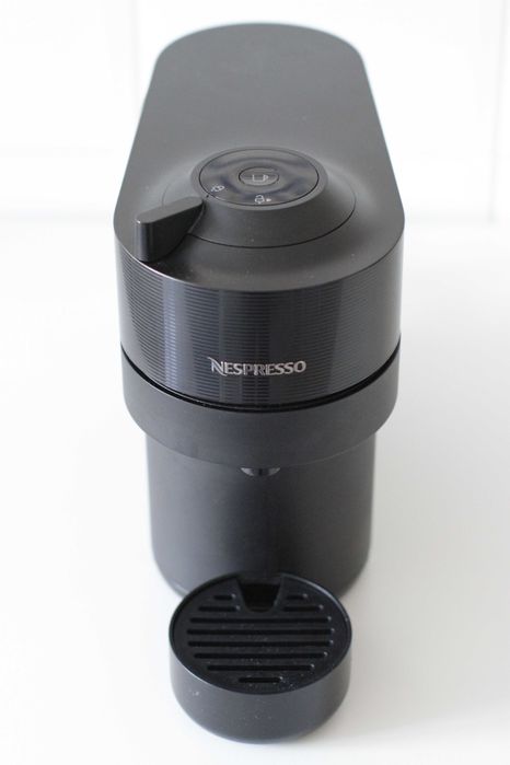 Maquina de café Nespresso Vertuo Pop Preto Clássico