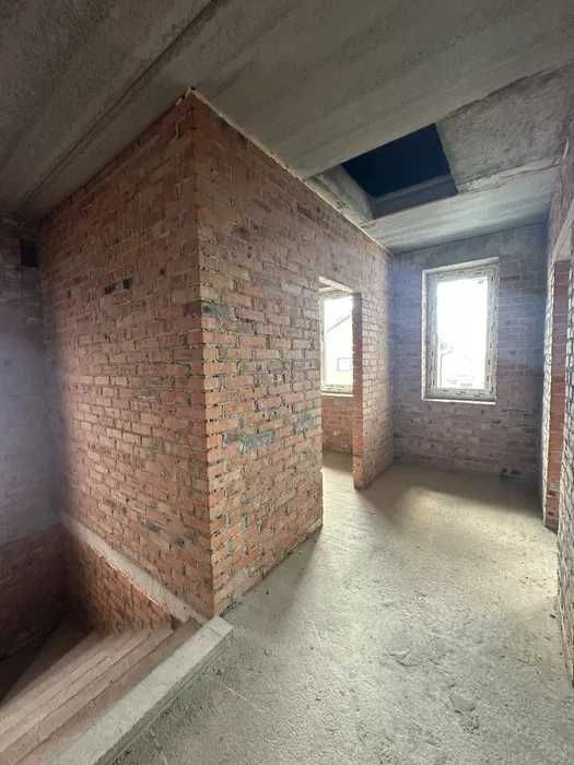 Цегляний якісний будинок, Стоянка 2, Ірпінь. 5 соток, 135 м2 - 175000уо