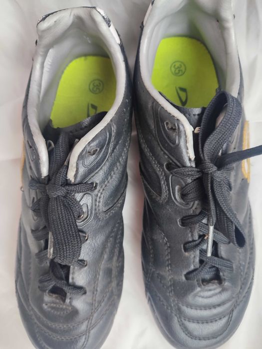 Бутси футбольні Demix 35 розмір