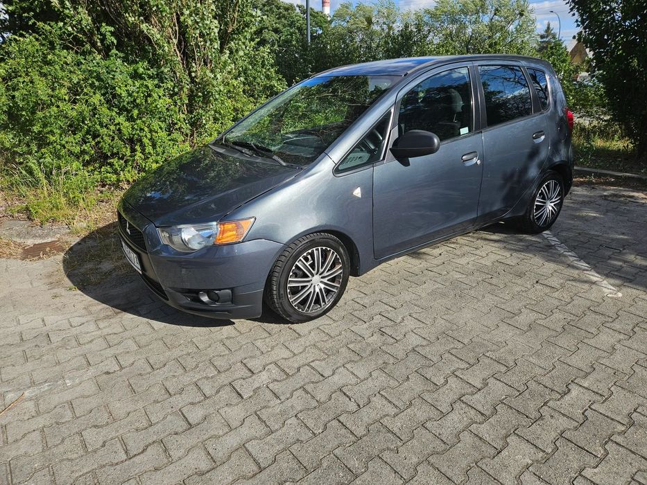 Mitsubishi Colt benzyna klimatyzacja 5 drzwi