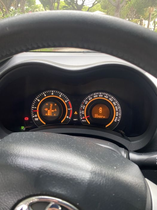 Toyota Auris 2010 1.3 (101 cv) Gasolina