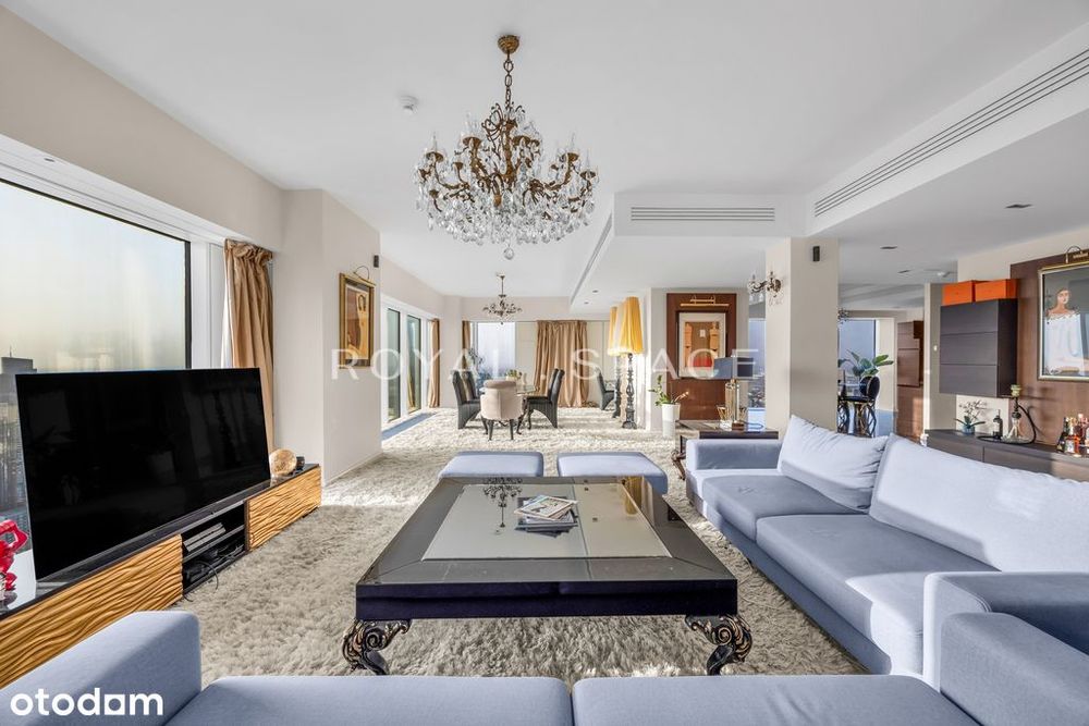 Stunning High-Floor Apartment | Złota 44