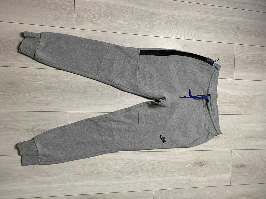 NIKE Tech Fleece r.S oryginalne spodnie sportowe męskie