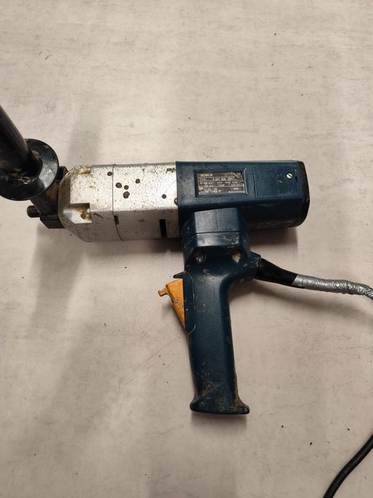 Міксер Bosch GRW 11 E дрель Бош 1150 ват