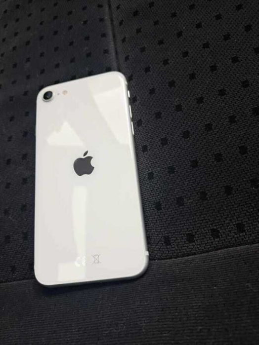 Iphone Se 2020 Bardzo dobry stan
