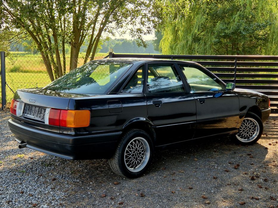 Audi 80 B3 1990r sedan 1.6 benzyna 158 tys km