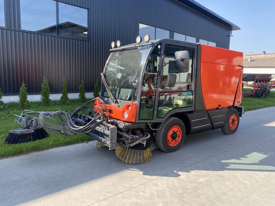 Zamiatarka do ulic - MATHIEU AZURA - samochód komunalny